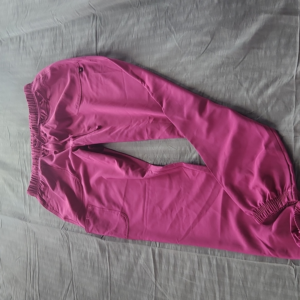 NWOT Purple Scrub joggers